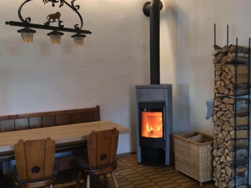 Landgasthof Zum Goldenen Loewen Мусбах Екстериор снимка