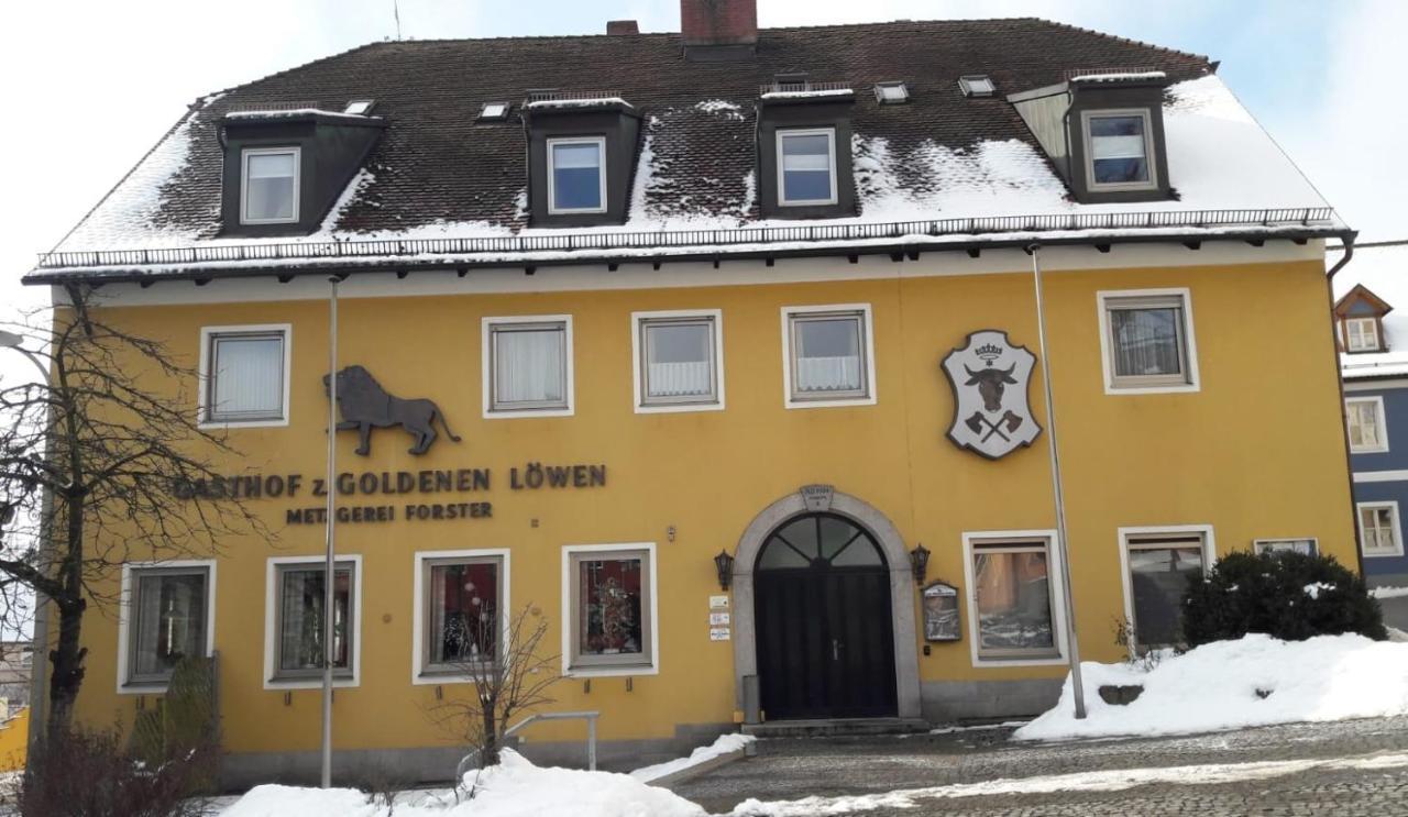 Landgasthof Zum Goldenen Loewen Мусбах Екстериор снимка